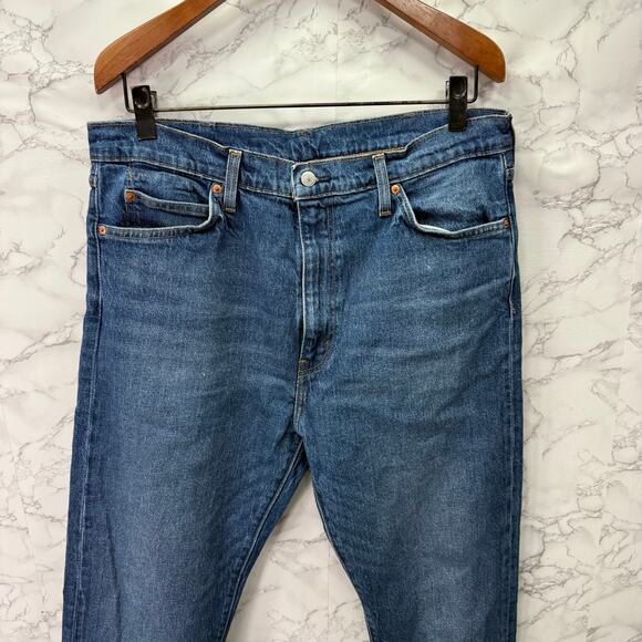 Levi’s Men’s Jeans Size 38X30 Straight Leg Denim Leather Tag # H564 - Picture 3 of 8